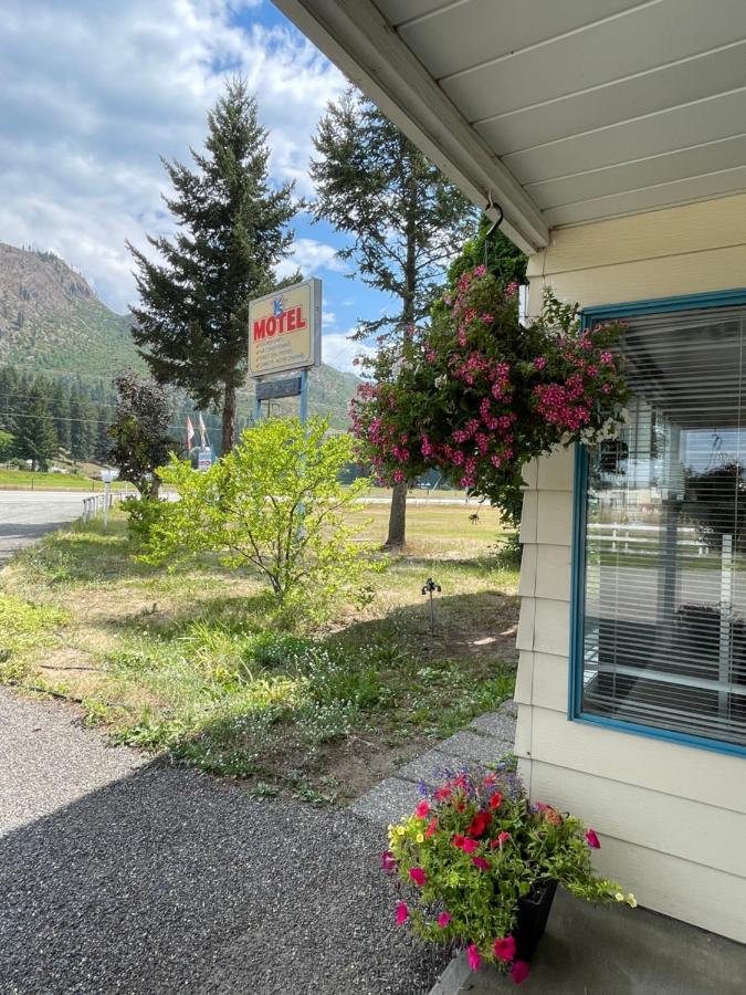 Y-5 Motel Barrière Buitenkant foto