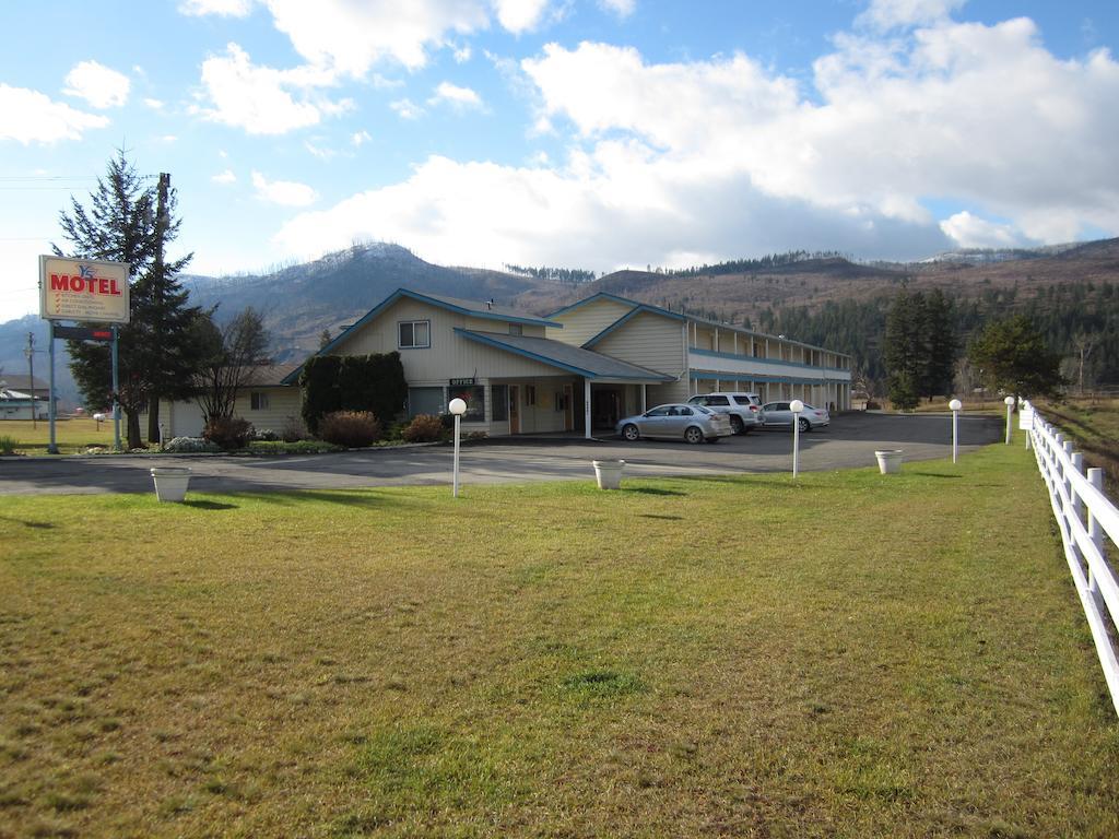 Y-5 Motel Barrière Buitenkant foto